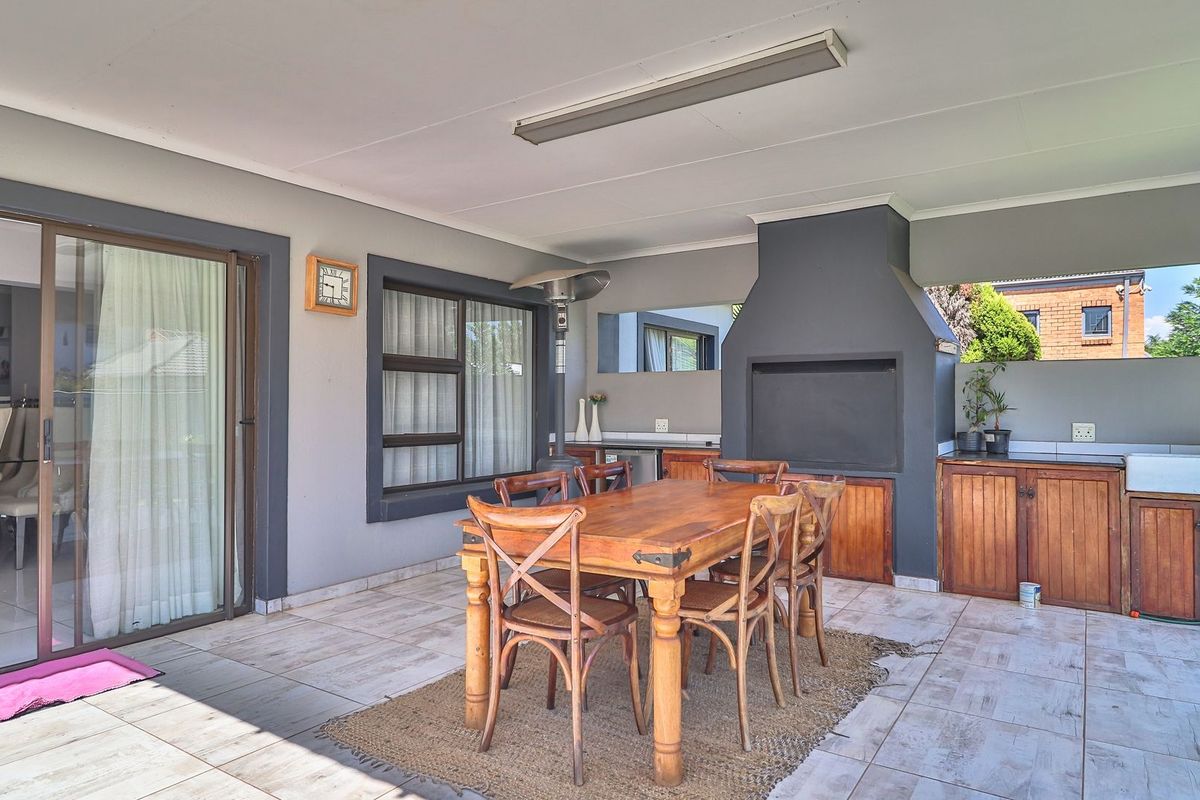 4 Bedroom house for sale in Montana - Photo 3