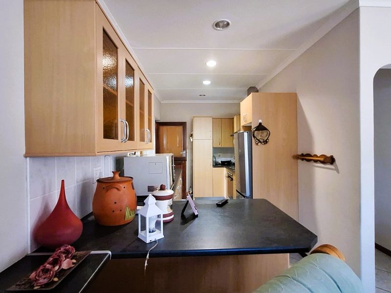 Cosy Clinker Brick Home for Sale in Jongesfontein - Photo 5