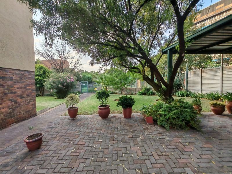 Charming 1-Bedroom Apartment for Sale in Sasolburg Central - Photo 10