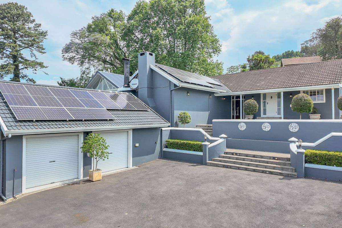 Gorgeous and Gracious - Photo 4