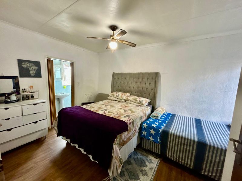 4 Bedroom Townhouse with Income-Generating Cottage | Walking Distance to Halfway House Primary - Photo 10