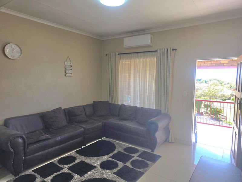 Modern Living Meets High Returns: A Gem in Erand Gardens - Photo 9