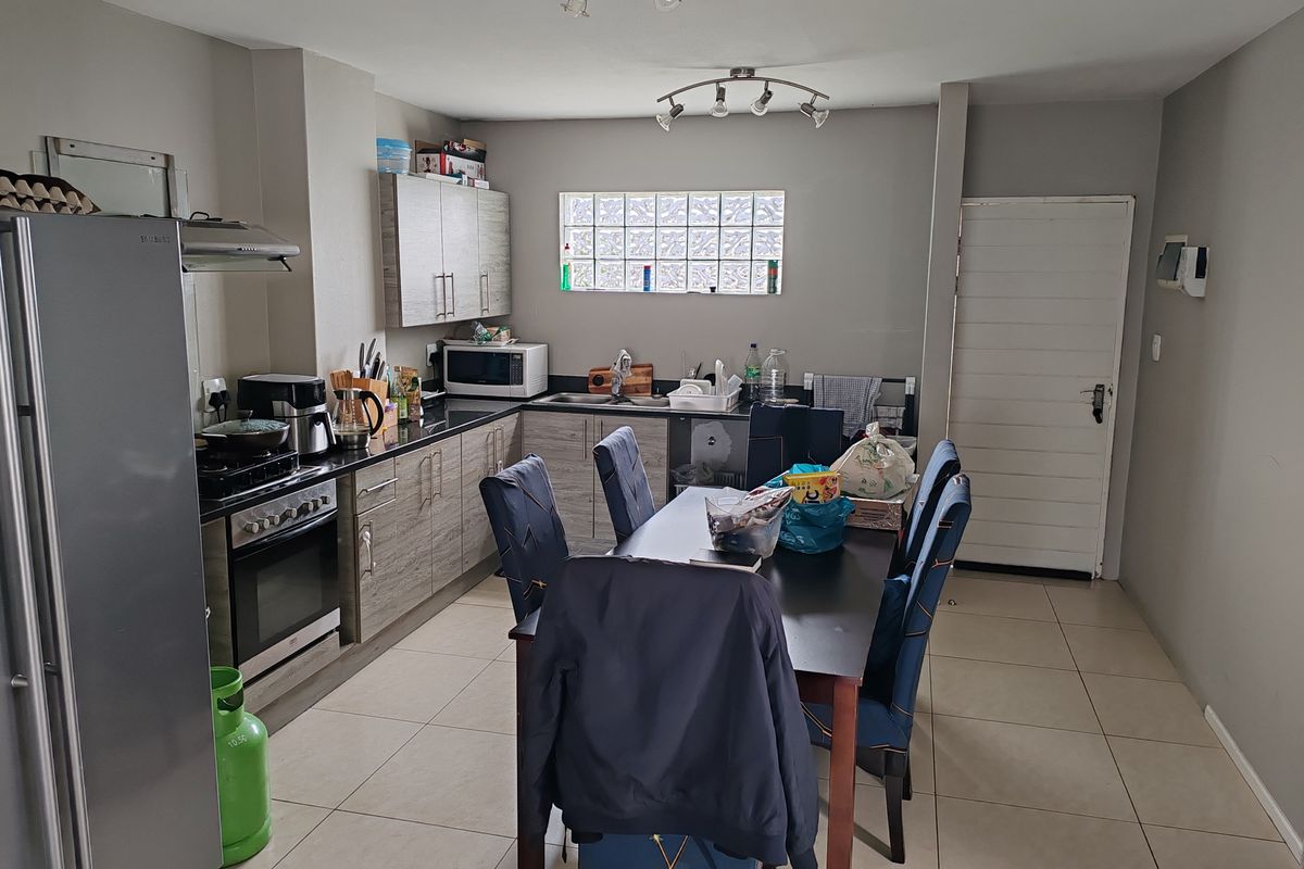 Secure Estate Living in Nahoon Valley Park Available 1st September 2026 - Photo 2