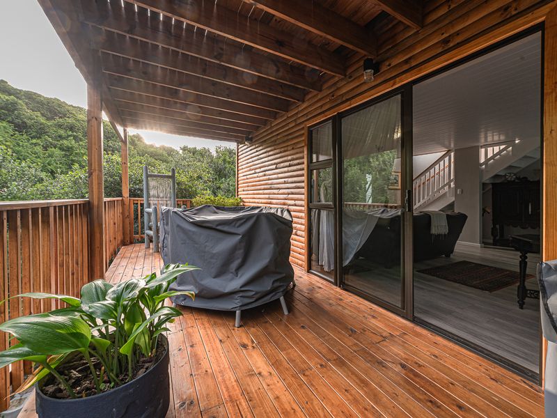 Contemporary, wooden gem situated 200 meters from the beach. - Photo 5