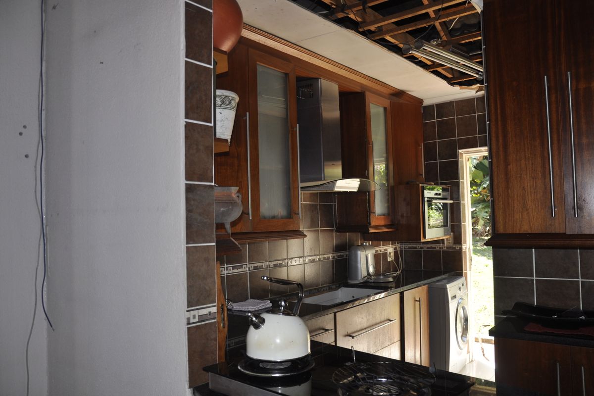 Spacious home offering a great opportunity to personalise and upgrade to your taste. - Photo 3