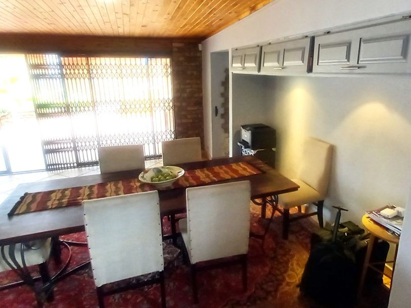 Bargain - 5 bedroom family home for sale in Monument Park Boomed off area! - Photo 9