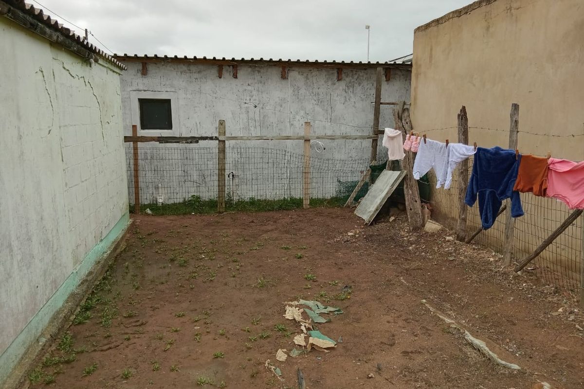 House For Sale In Mossel Bay - Photo 2