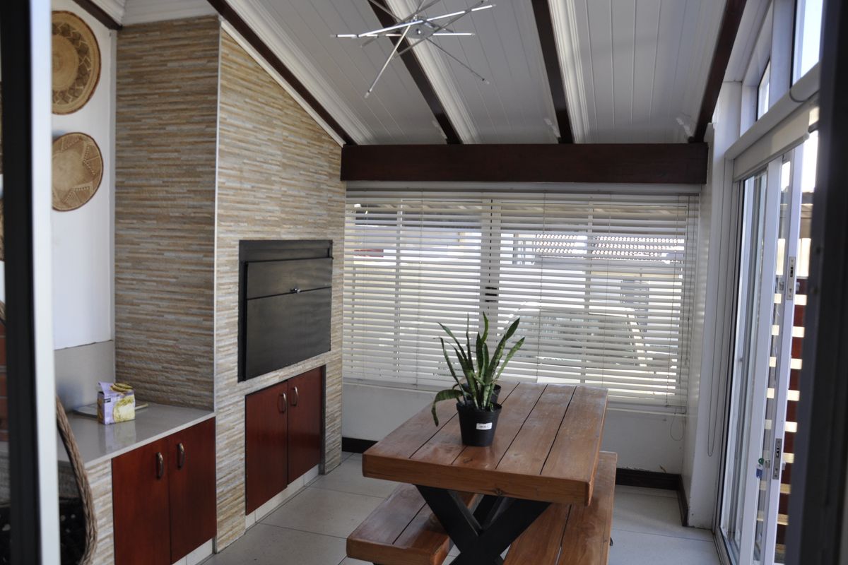 Charming Townhouse with Great Potential in Secure Estate - Photo 2