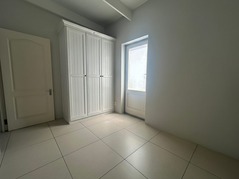 Spacious 3-Bedroom Home in De Oude Arena Estate – Bredasdorp - Photo 9