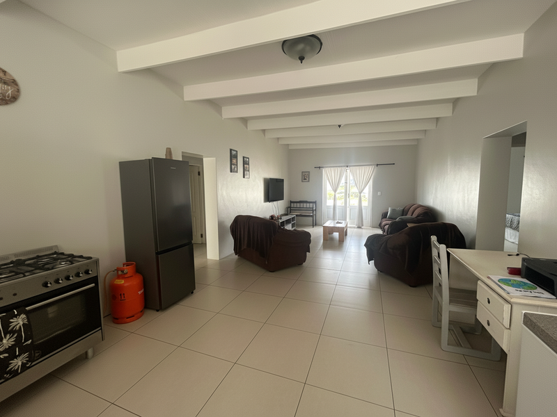 Spacious 3-Bedroom Home in De Oude Arena Estate – Bredasdorp - Photo 6