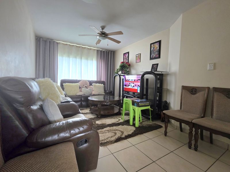 Convenient Living in a Secure Complex - Photo 5