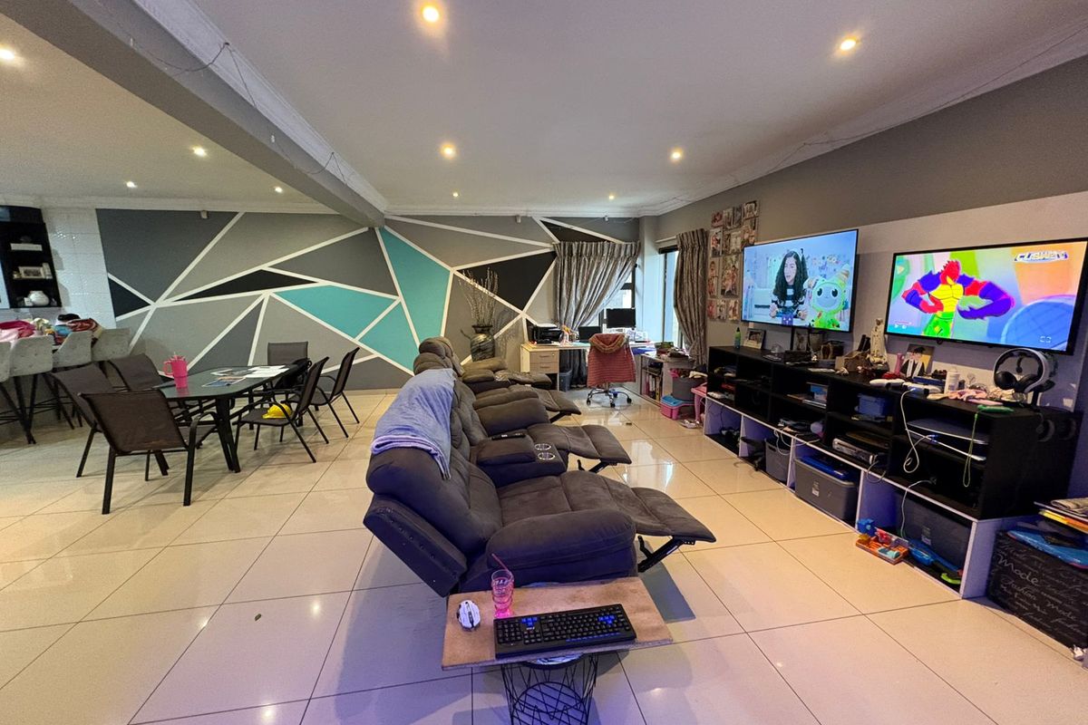 Your Dream 3 Bedroom Modern Home Awaits - Photo 5