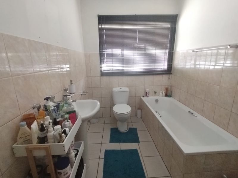 Koster - Move-In Ready 3 bedroom house - Photo 9