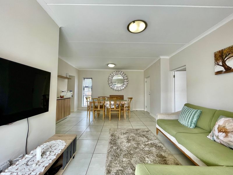 Your Lifestyle Estate Apartment Awaits! - Photo 3