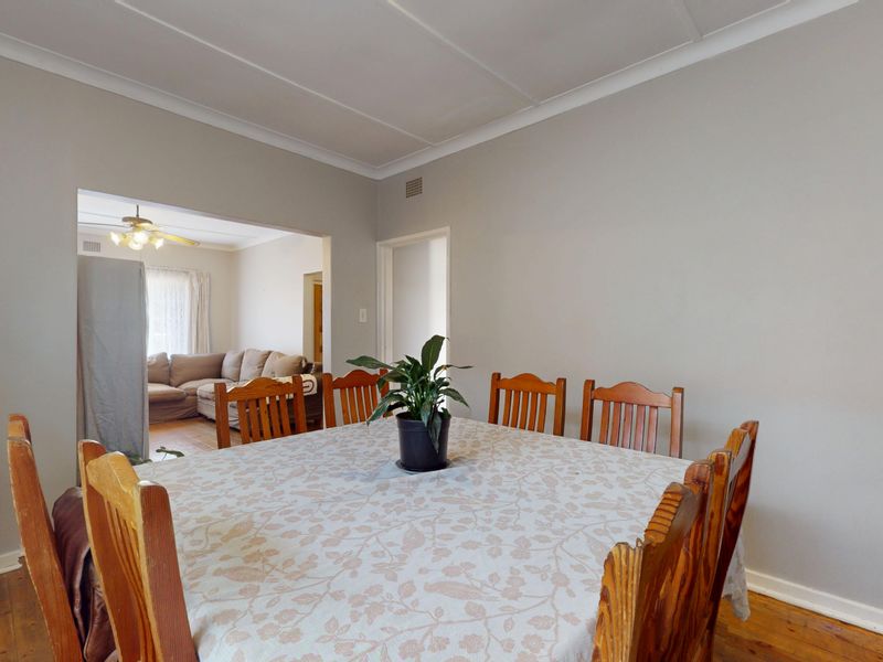 Starting to bid from R999,000! Non-Distressed Live Luxury Auction! - Photo 8