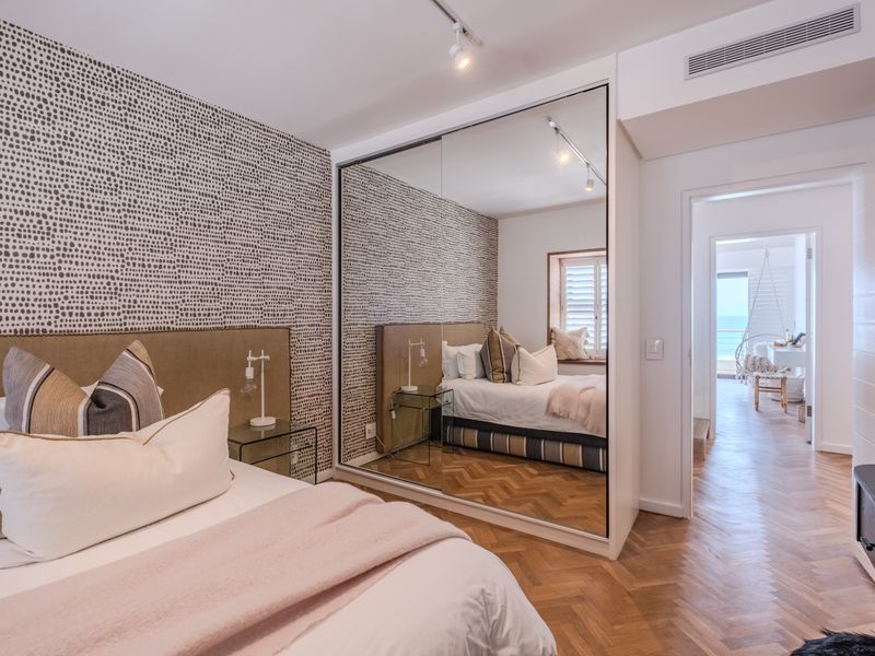 Oceanside Luxury - Photo 9