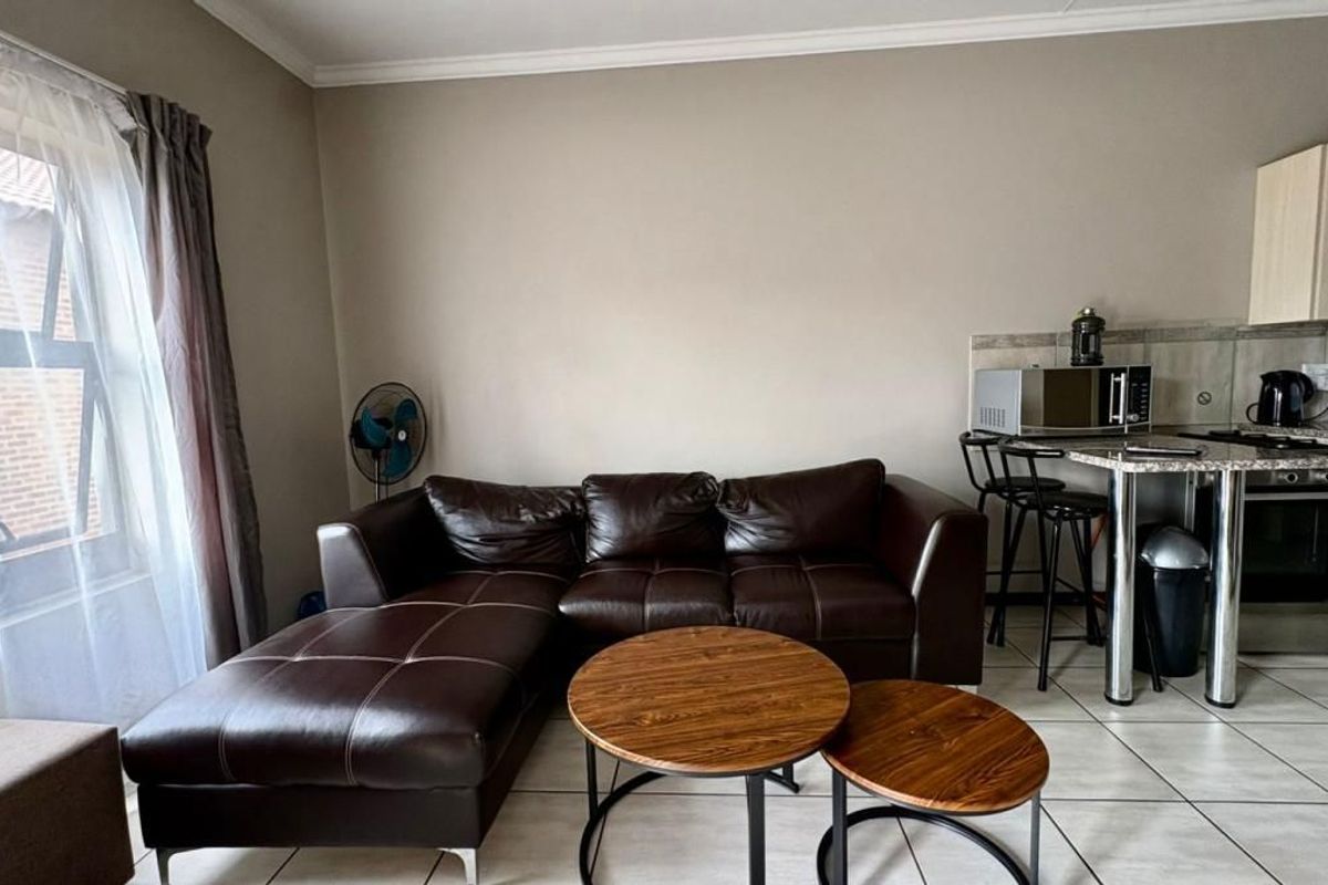 Neat 1-Bedroom Flat at an Excellent Price – Terra Nova - Photo 2