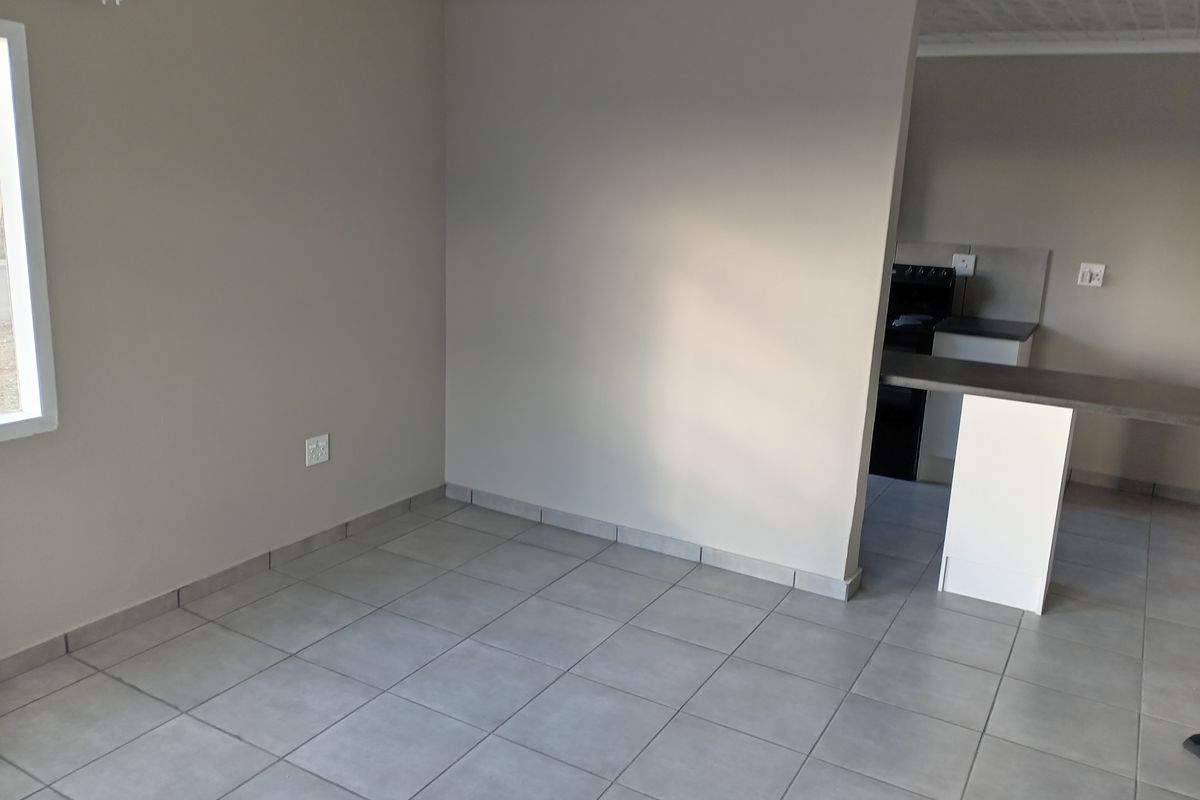 🏡 BRAND NEW 3 BEDROOM HOME TO RENT IN SECUNDA 🏡 - Photo 4