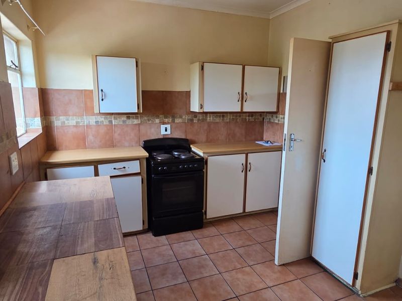 Apartment For Sale In Potchefstroom - Photo 6