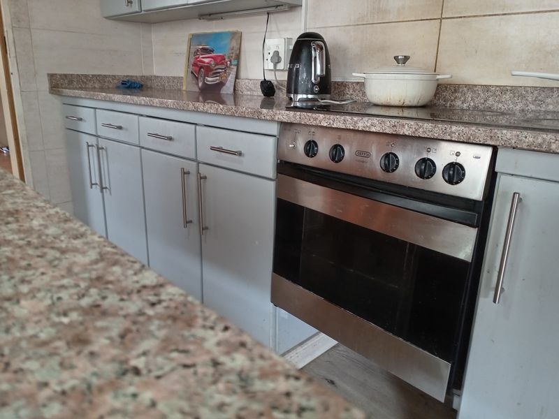 🏡 SPACIOUS 3 BEDROOM HOME TO RENT IN EVANDER – ALL-INCLUSIVE DEAL! - Photo 8