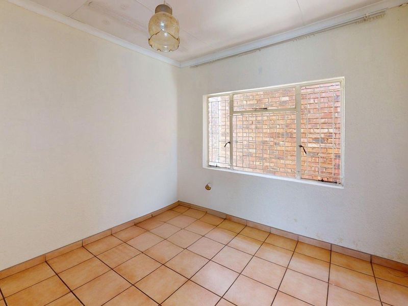 Incredible investment property - Photo 9