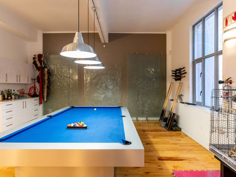 Rare 223m2 CBD Penthouse | 4-Bed or 3 + Study | Prime Investor Opportunity - Photo 7