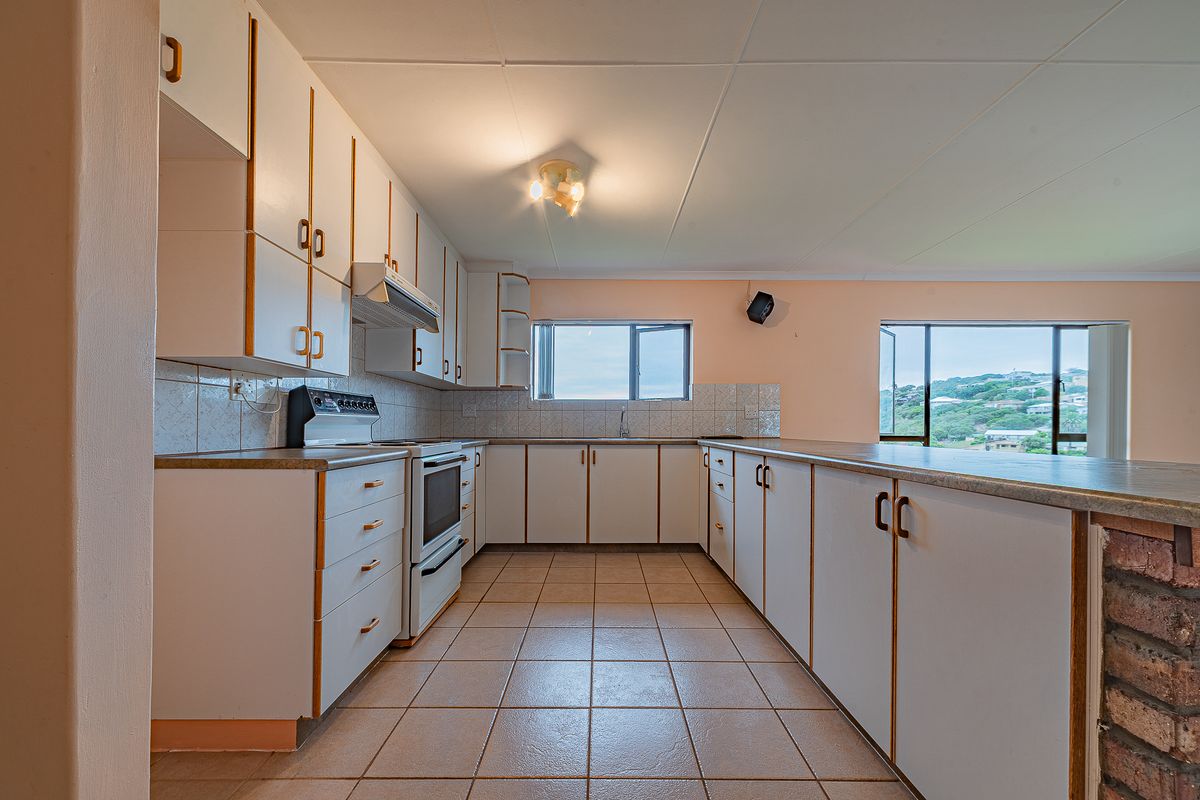 Spacious family home with large one bedroom flat. - Photo 3