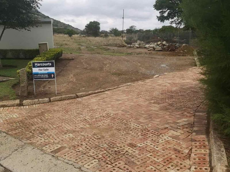 Top town land for sale - Photo 2