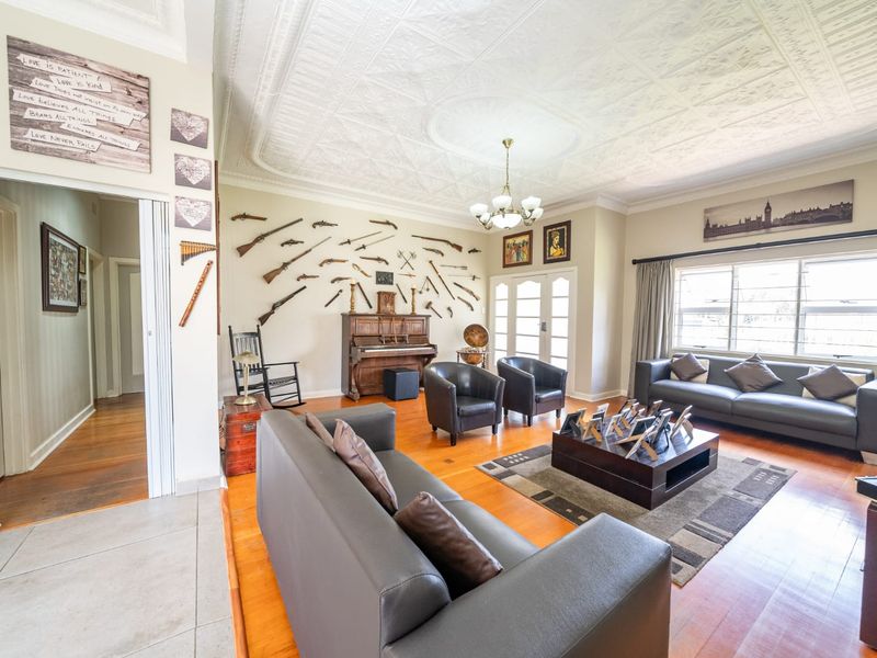 DUAL PROPERTY INVESTMENT , PRIME COMMERCIAL AND RESIDENTIAL - Photo 5