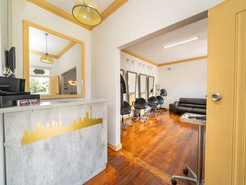 DUAL PROPERTY INVESTMENT , PRIME COMMERCIAL AND RESIDENTIAL - Photo 6