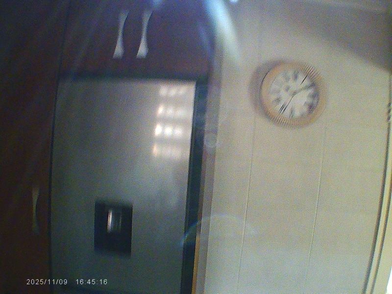 Warm and inviting Home - Photo 5