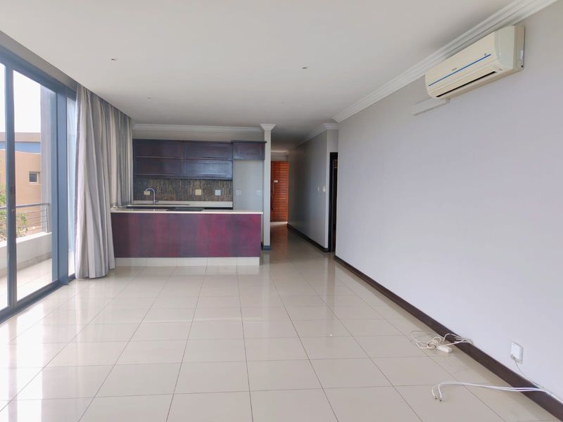 Elegant 3 Bedroom Apartment with Panoramic Sea Views. - Photo 10