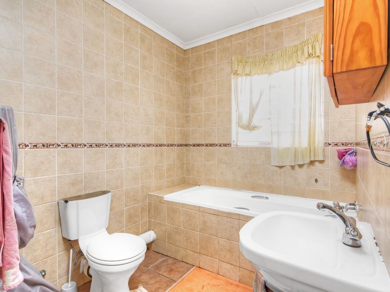 3 Bedroom Garden Townhouse for Sale in Monte Cristo, Kyalami Hills - Photo 9