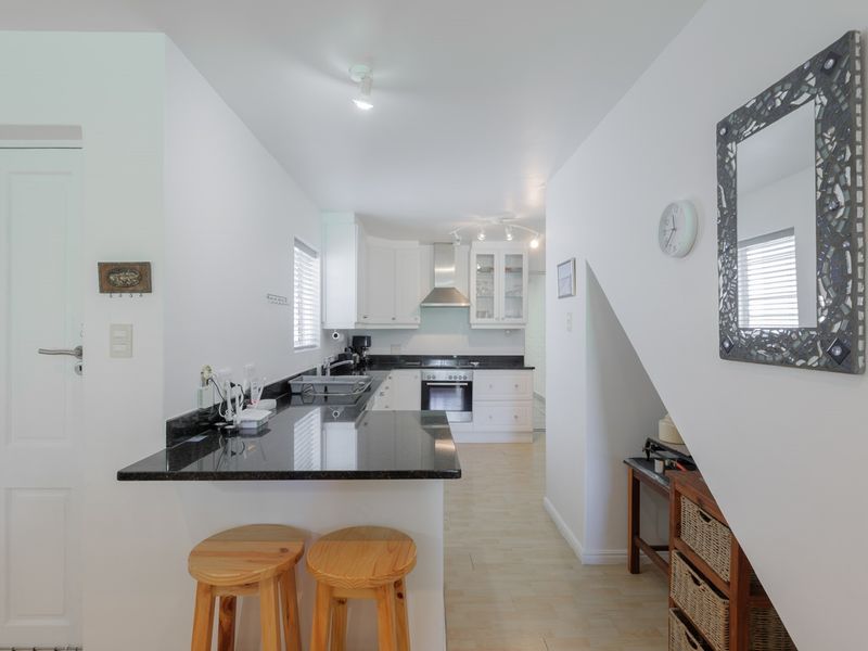 Effortless Coastal Living at Its Finest! - Photo 8