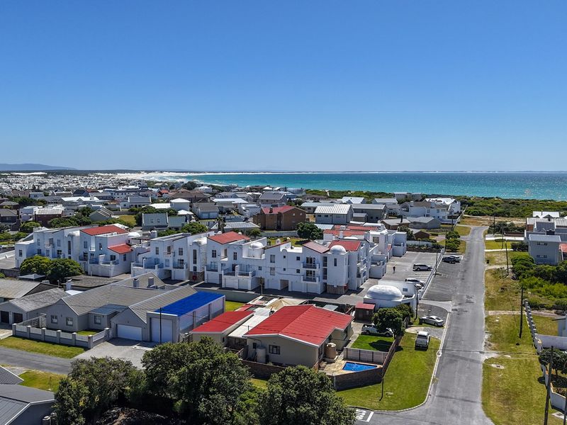 Effortless Coastal Living at Its Finest! - Photo 2