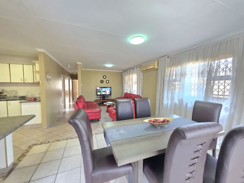 3 bedroom house - Photo 5