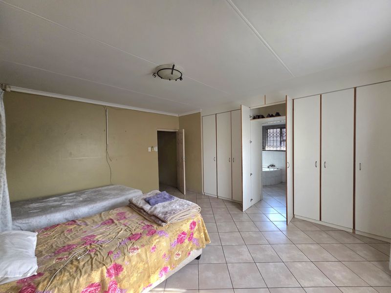 3 bedroom house - Photo 8