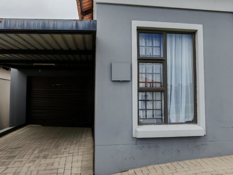 3 Bedroom Townhouse for Sale in Terra Nova Secure Complex - Photo 2