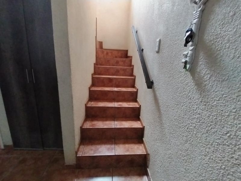 Charming 3-bedroom home in Safari Gardens, Rustenburg—perfect for family living and ready for you! - Photo 9