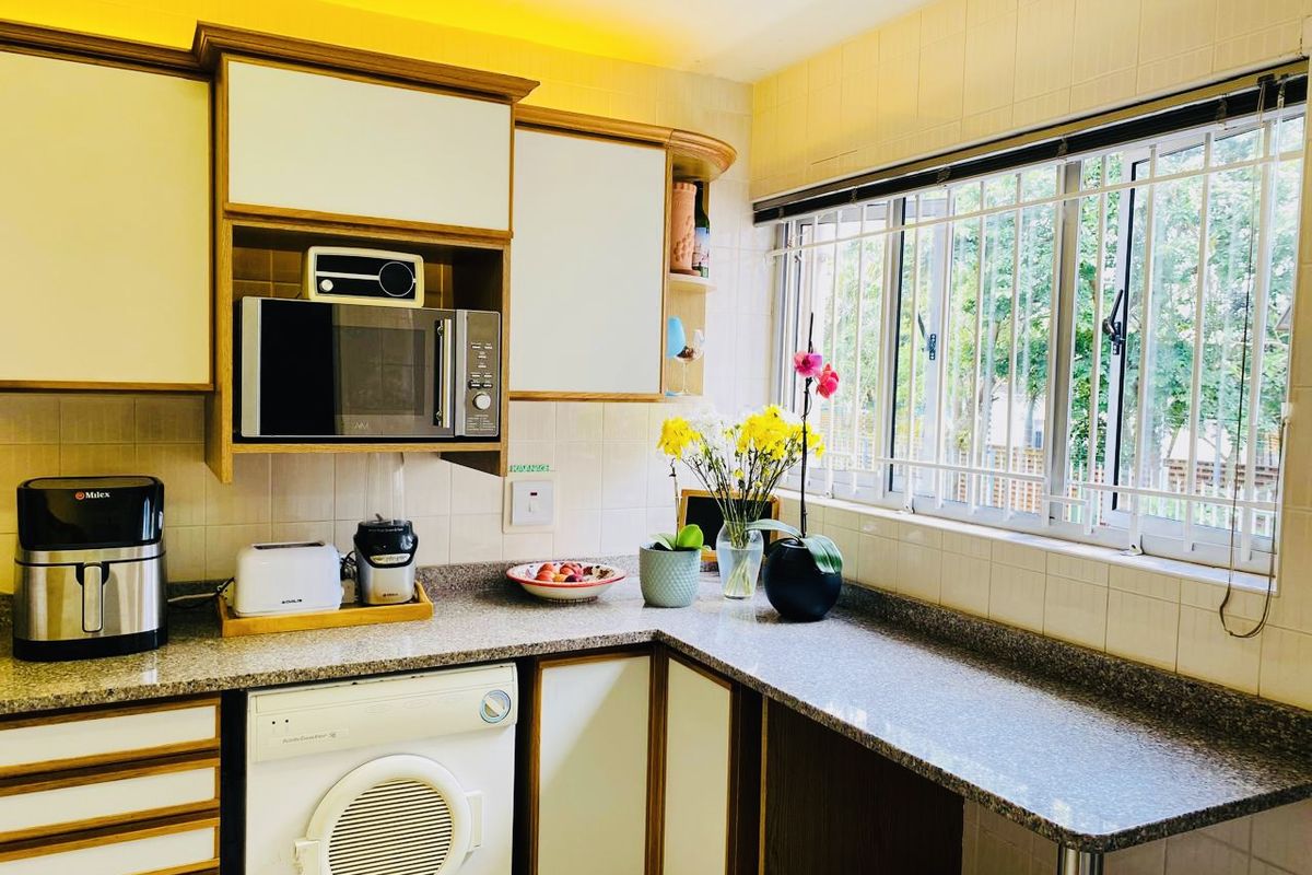 Spacious 3-Apartment located in Musgrave Road. - Photo 4