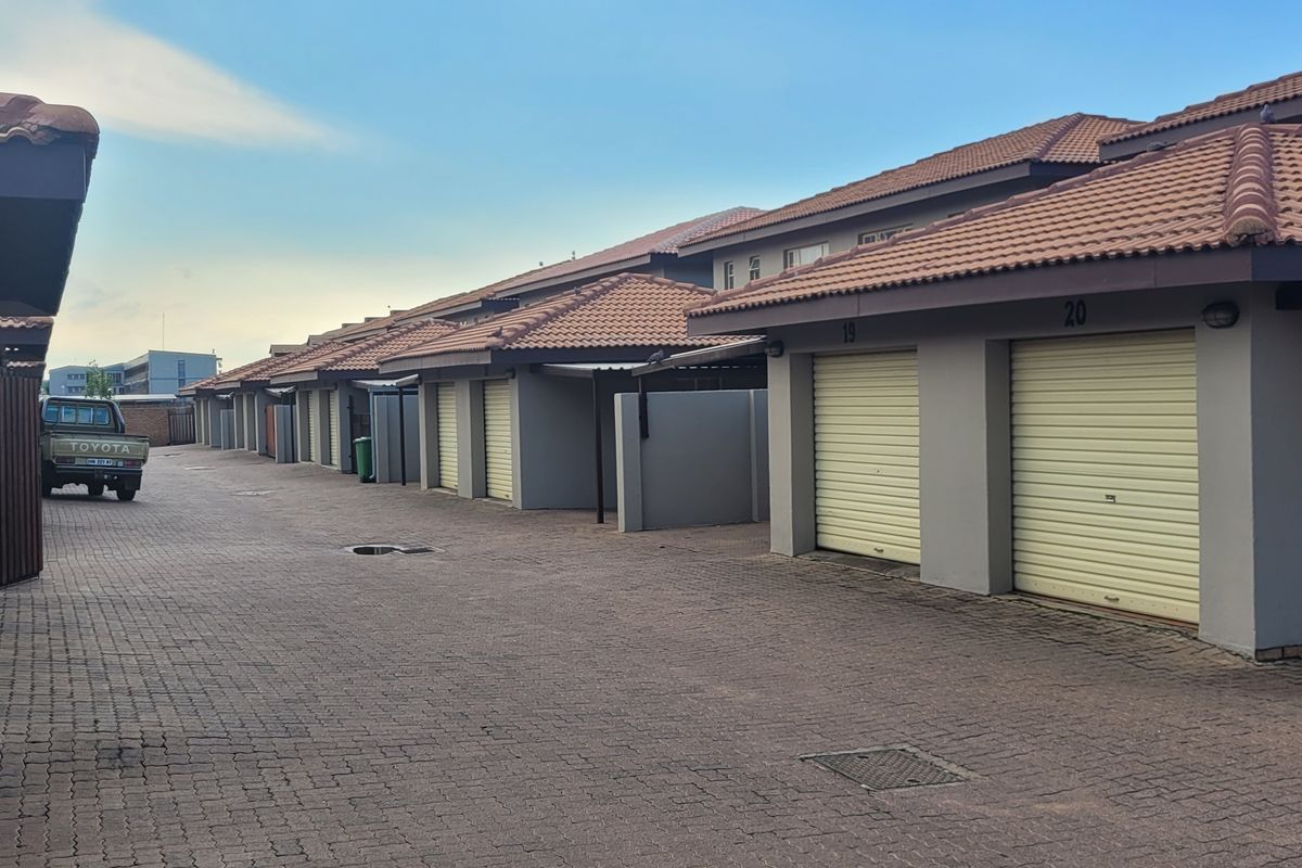 It is well-loved! - Photo 2