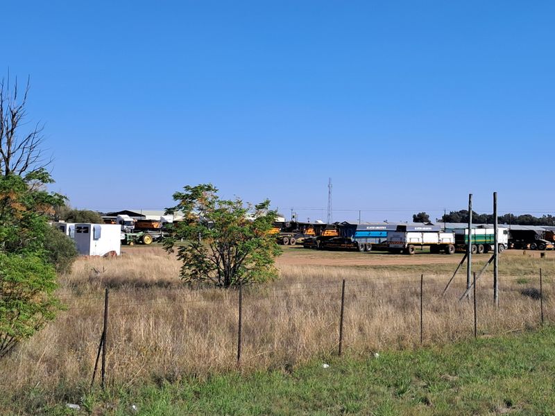 6.68-Hectare smallholding - approved for Commercial/Light Industrial zoning. - Photo 2