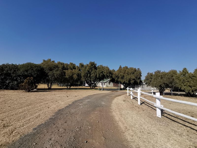 6.68-Hectare smallholding - approved for Commercial/Light Industrial zoning. - Photo 6