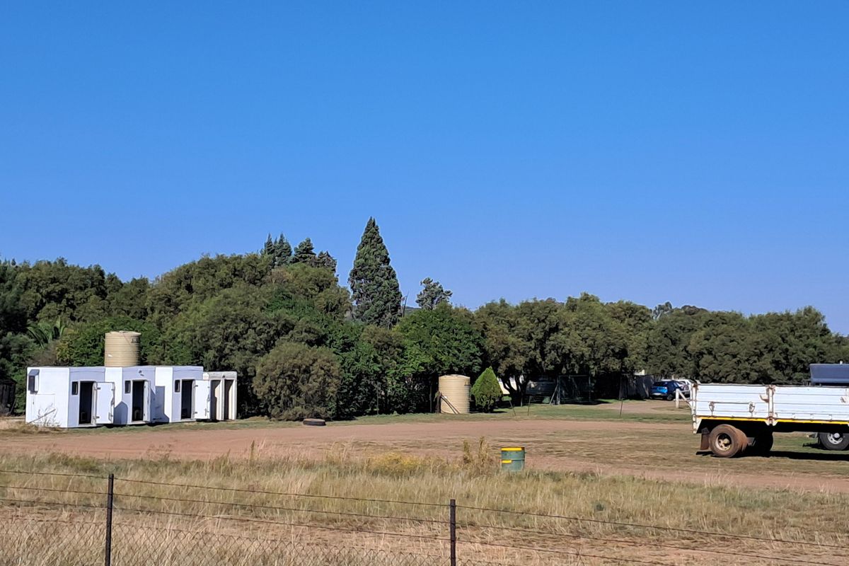 6.68-Hectare smallholding - approved for Commercial/Light Industrial zoning. - Photo 4