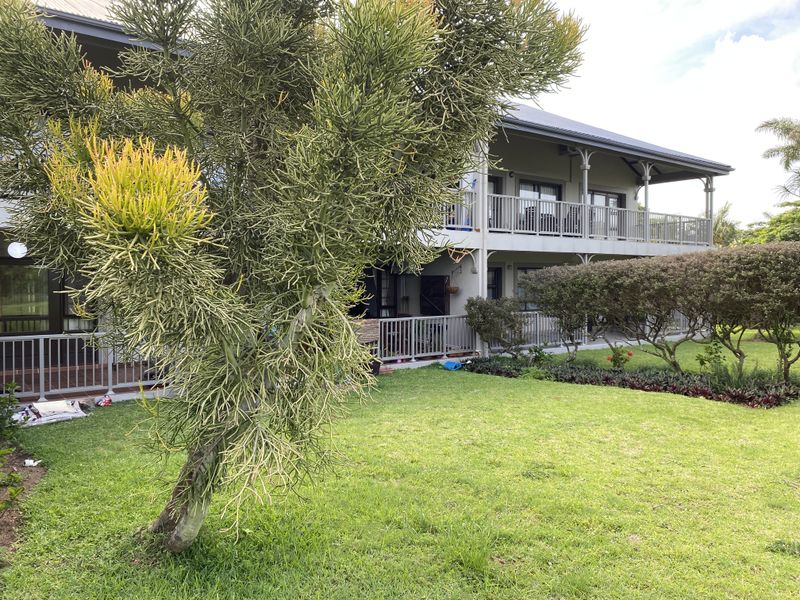 Frontline Ground Floor with Large Patio & Garden Area - Photo 4