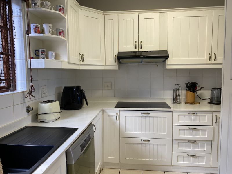 Frontline Ground Floor with Large Patio & Garden Area - Photo 8