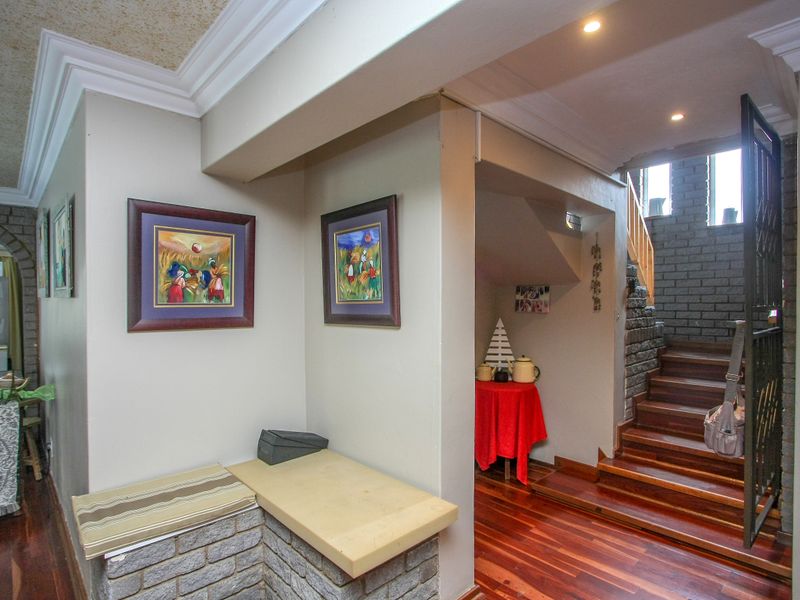 Experience spacious coastal living surrounded by exceptional wildlife in this impressive Family home - Photo 9