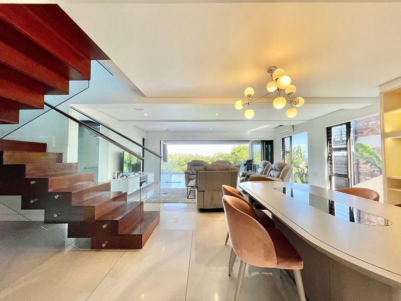 Coastal Living Redefined - Photo 6