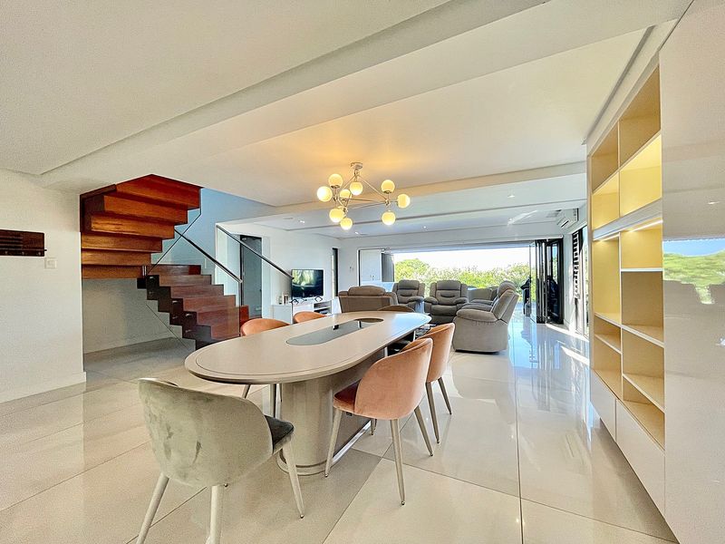 Coastal Living Redefined - Photo 4