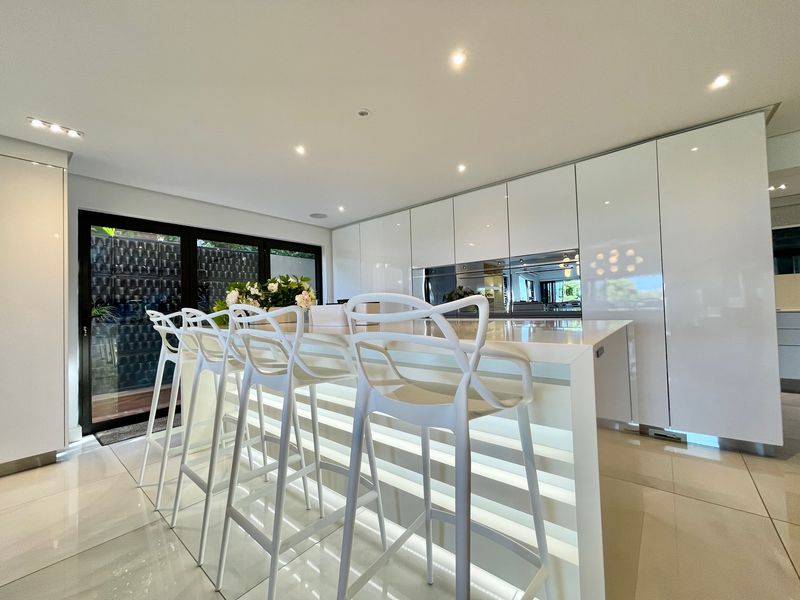 Coastal Living Redefined - Photo 10